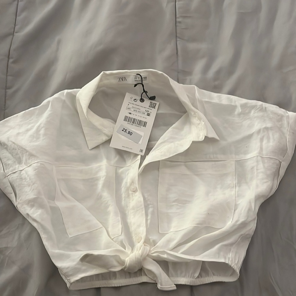 NWT Zara girls White cropped top